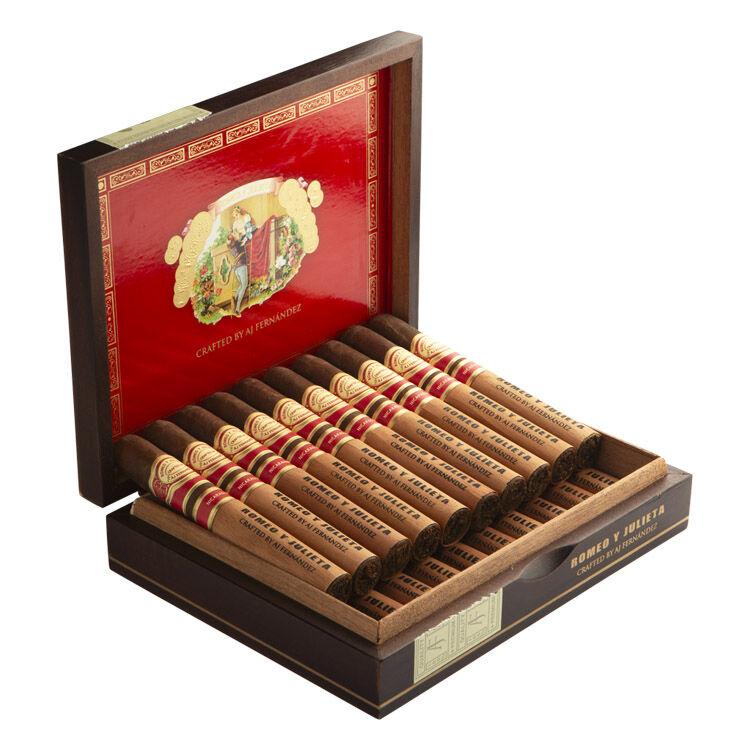 View product media JUCAJT Toro, , jrcigars 2