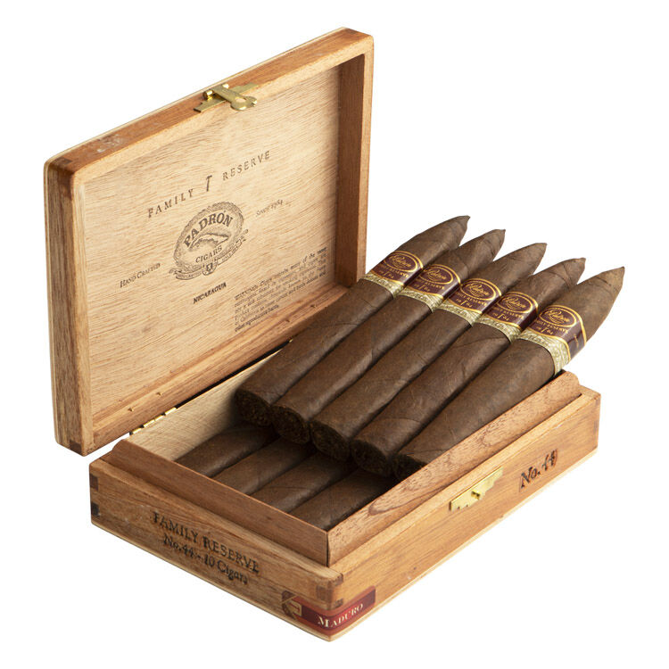 View product media PDF443 44 Years Maduro, , jrcigars 3