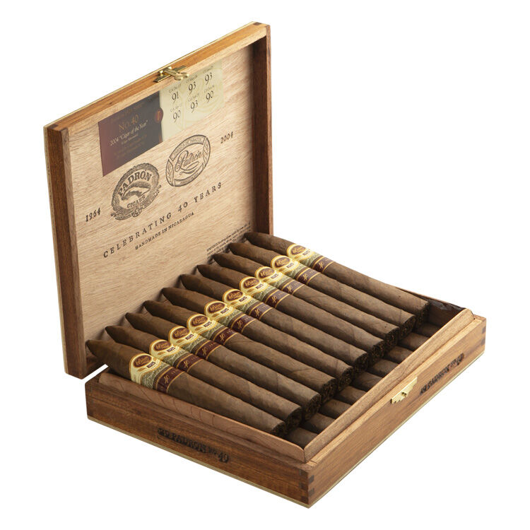 View product media PD2640 40th Anniversary, , jrcigars 3