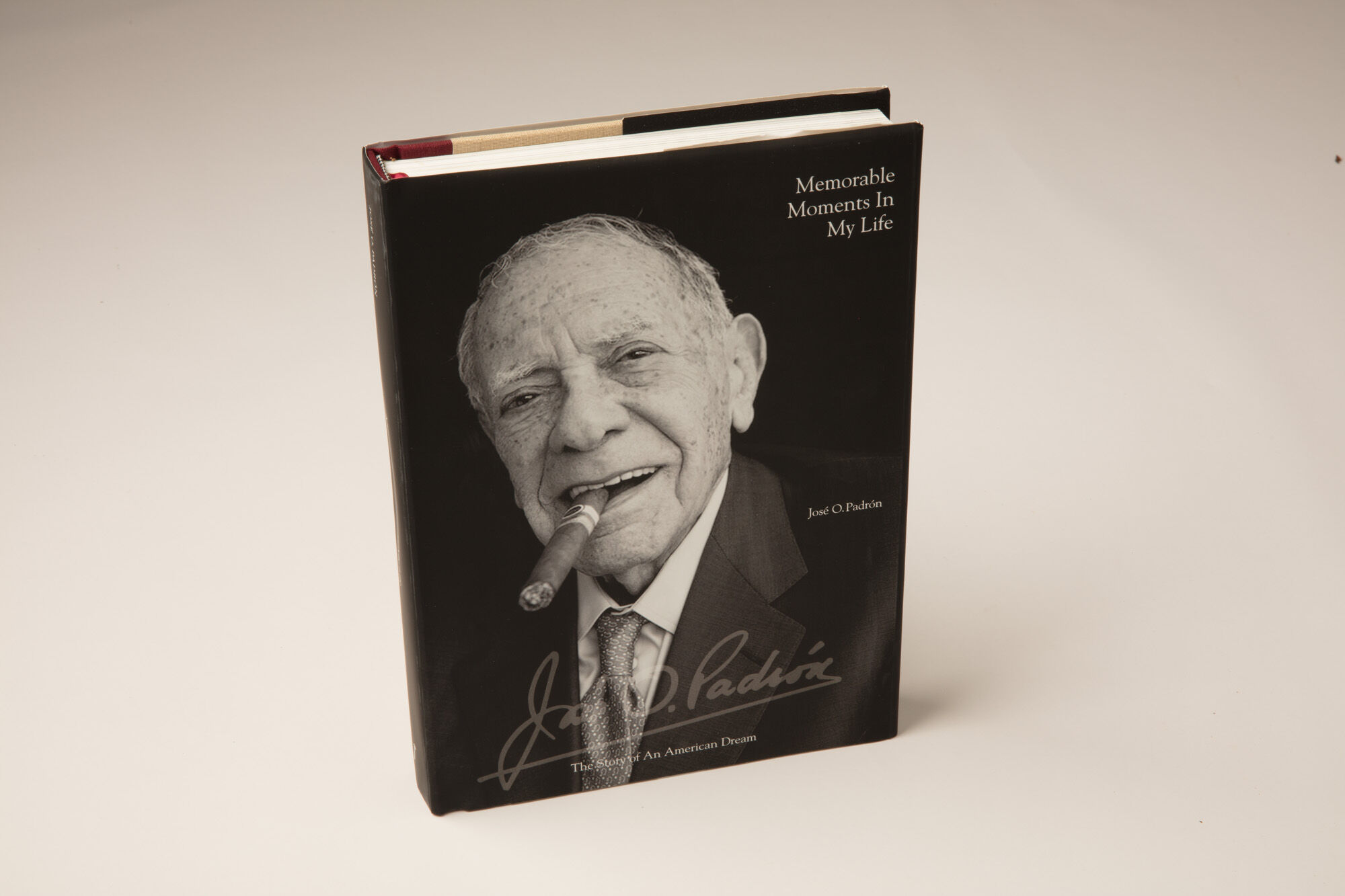 Jose O. Padron Memoir Book, , jrcigars