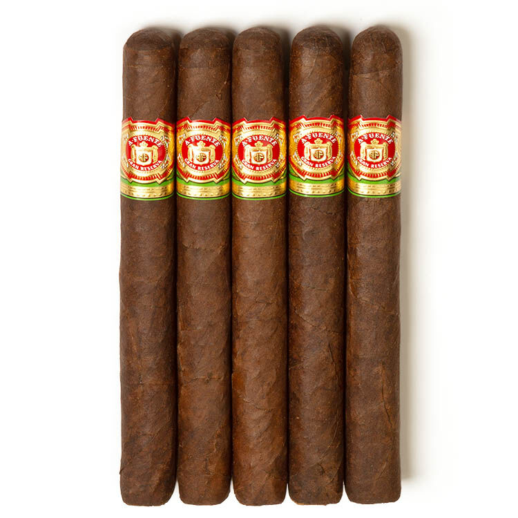 Churchill, , jrcigars