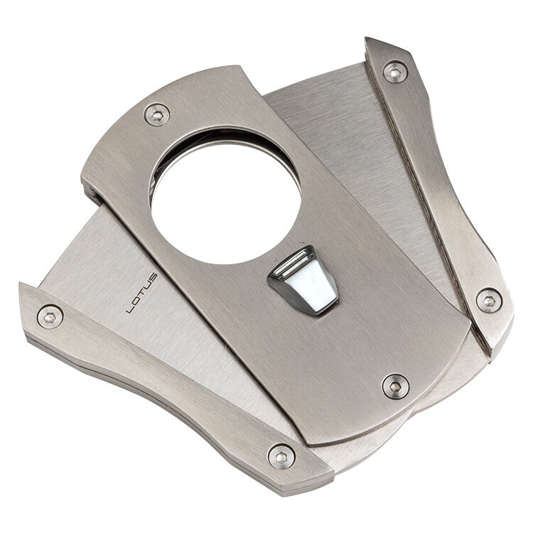 View product media 3LDECCH Chrome Deception, , jrcigars 2