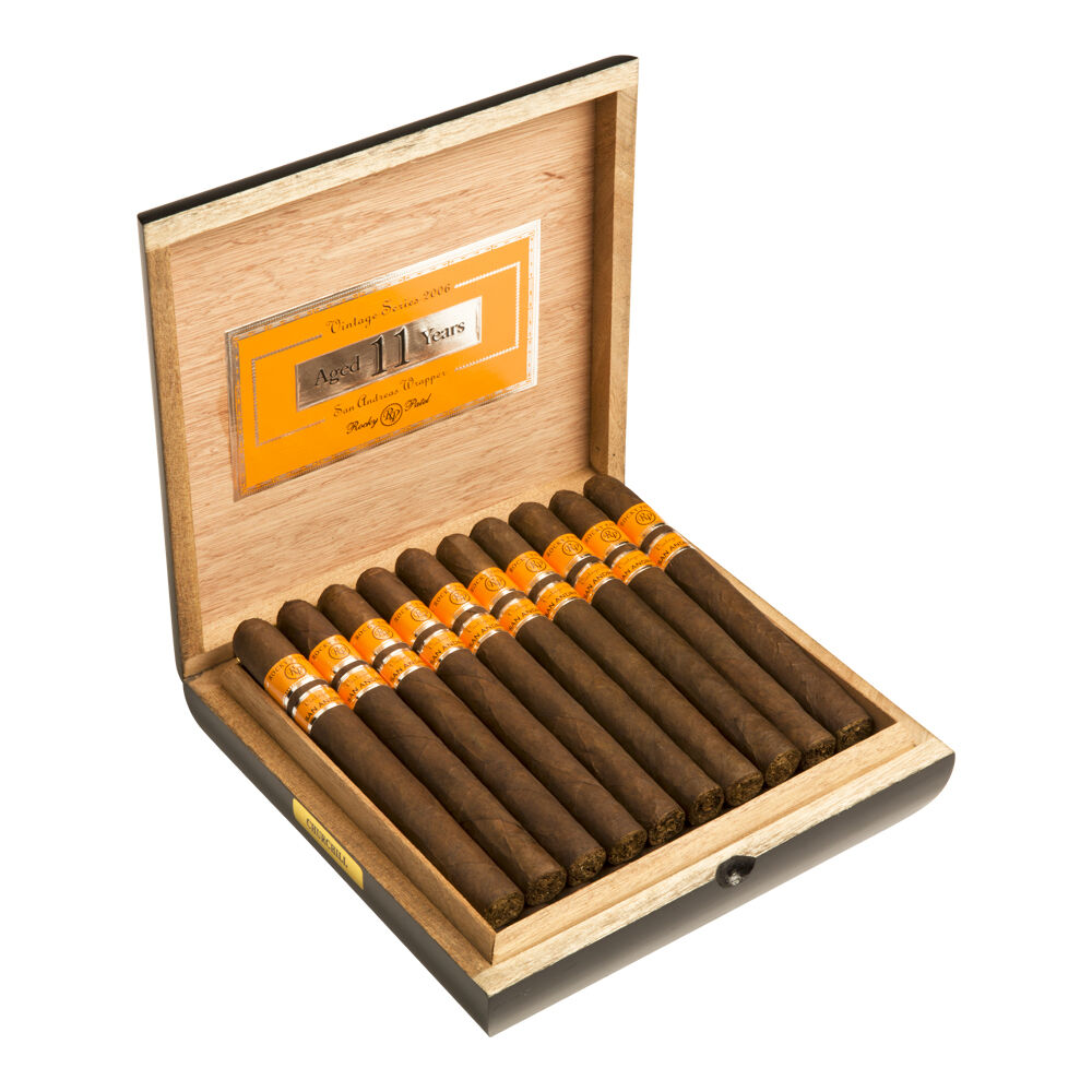 View product media RPCH06 Churchill, , jrcigars 2